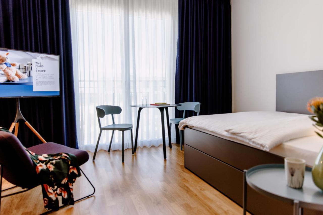 The Flag Meiller Gaerten Munich Room photo